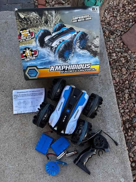 Photo of free remote control cars (Cerrillos & St. Francis) #3