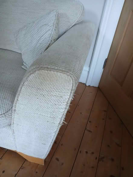 Photo of free sofa (whitley bay NE26) #4