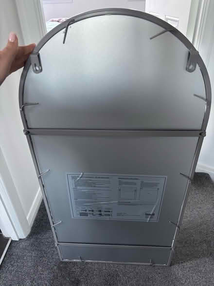 Photo of free Grey mirror (Lindsayfield G75) #2