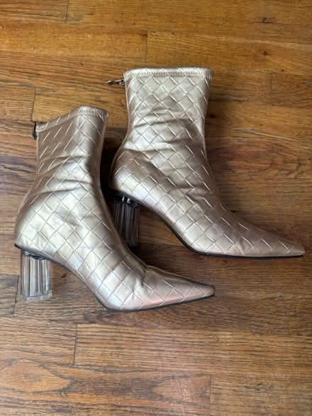 Photo of free Size 9 Gold Quilted Boots (Clason Point Bronx NY) #1