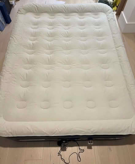 Photo of free King Size Inflatable Mattress (Catford South SE6) #1