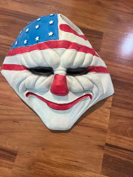 Photo of free Clown mask (Valley Trails, Pleasanton) #1