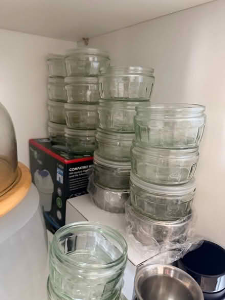 Photo of free 18 GU pots (Lamorbey DA15) #1