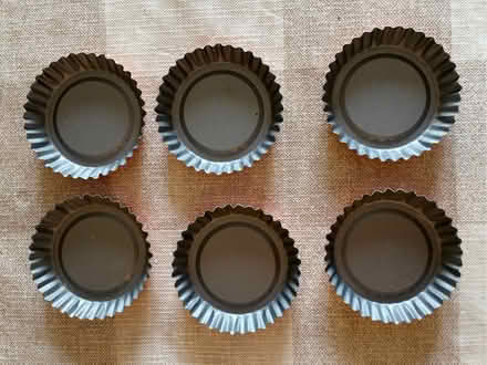 Photo of free Baking: miniature tartlet tins (De Parys MK40) #1