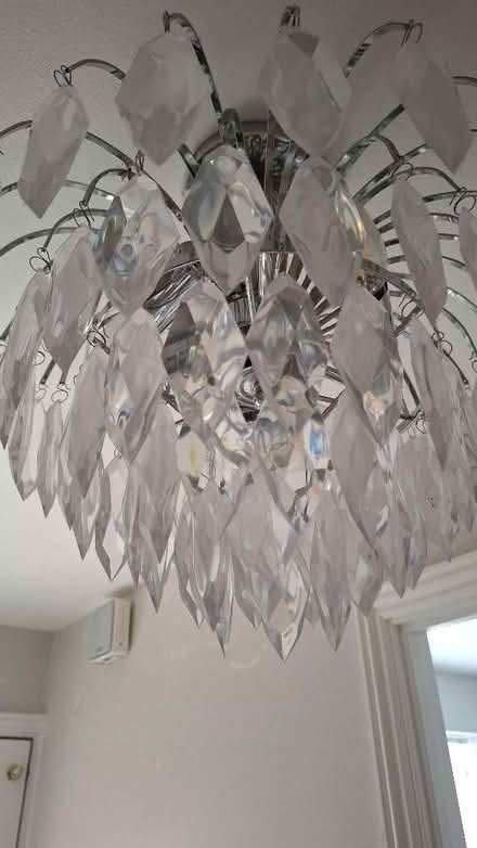 Photo of free Clear acrylic crystal droplet light fitting (Boughton Monchelsea ME17) #4