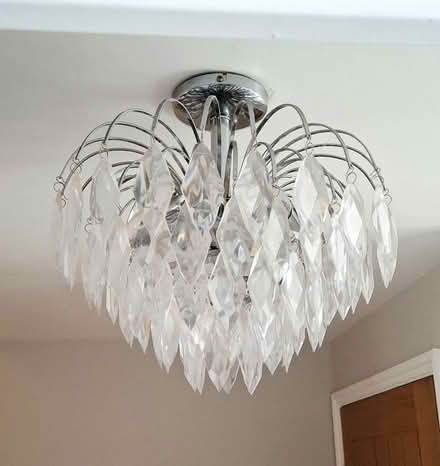Photo of free Clear acrylic crystal droplet light fitting (Boughton Monchelsea ME17) #1