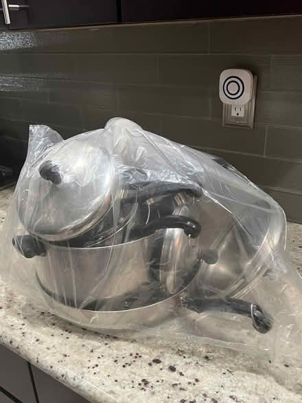 Photo of free Farberware Pots and Pans (East Flatbush Brooklyn) #3