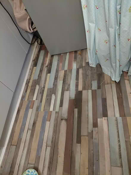Photo of free Box Egger flooring + lots more (offord d'arcy PE19) #1