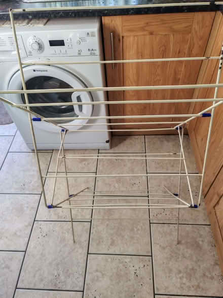Photo of free Clothes airer (Spring Farm BT41) #1