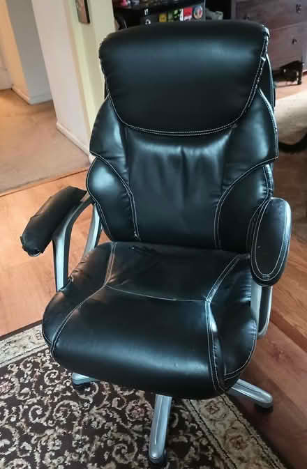 Photo of free Office chair (Virginia Beach - Salem Lakes) #2