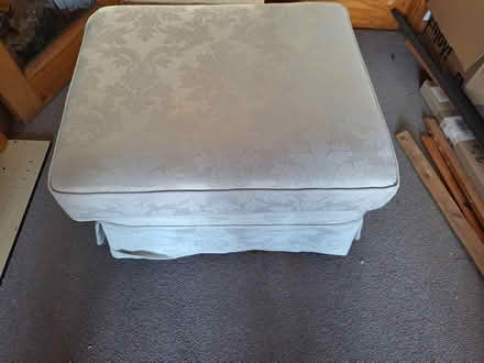 Photo of free single sofa and 2 foot stools (Elmstead Market CO7) #3