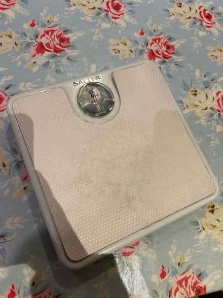 Photo of free Scales (Weybridge KT13) #1