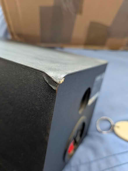 Photo of free Yamaha Compact Hifi with faults (Child's Hill NW2) #3