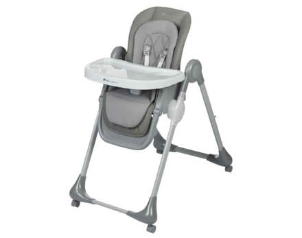 Photo of free Baby high chair (Askew Road W12) #1