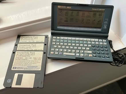 Photo of free HP 200LX (30 year old palmtop) (Wellington TF1) #1