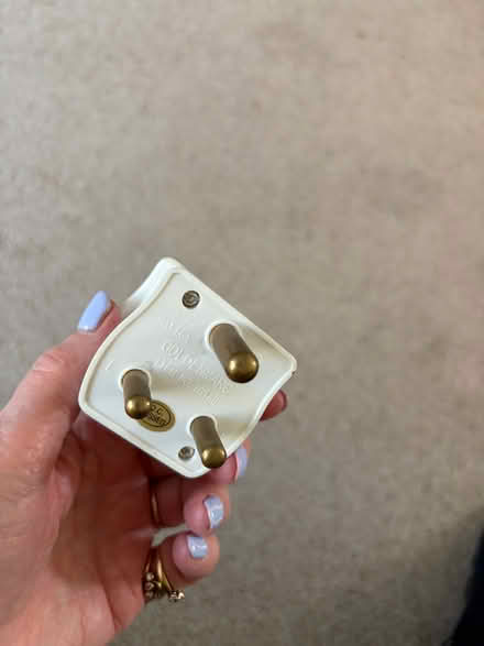 Photo of free Foreign plug adapter (Longbarn WA2) #1