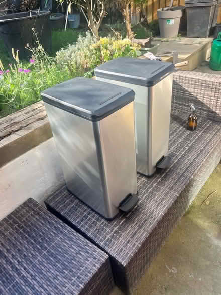 Photo of free Kitchen bins or compost bins (Perry Vale SE23) #3