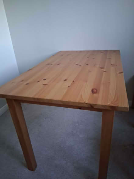 Photo of free dining table (Dunfermline KY11) #1