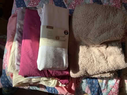 Photo of free Single bedding (Aspley NG8) #1