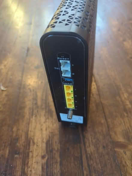 Photo of free Broadband WiFi router (Derby DE23) #3