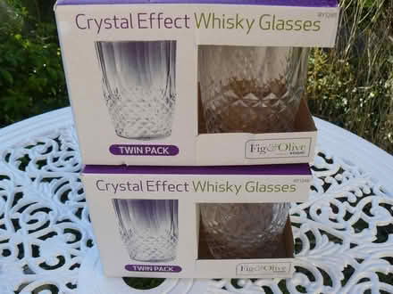 Photo of free 4 x plastic crystal-effect drinking glasses (Kempsey WR5) #1