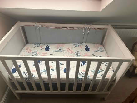 Photo of free White Baby Cot with Mattress (Thundersley SS7) #2