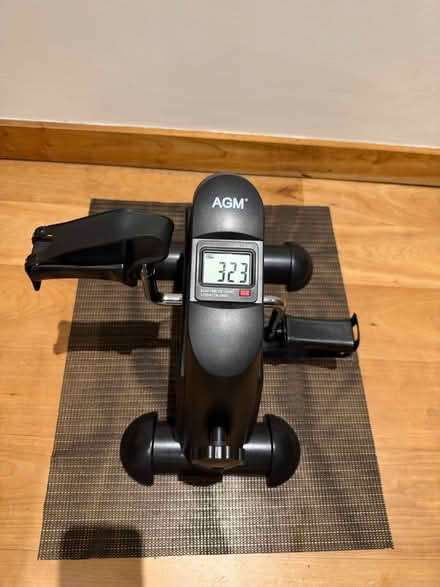 Photo of free Sit down exercise bike (Battersea, SW11) #1