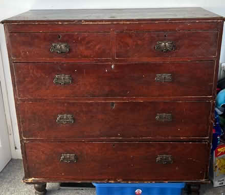 Photo of free Vintage chest of drawers (Willington DE65) #1