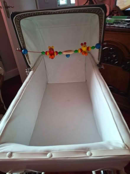 Photo of free Churchill dolls pram coach built (Dawley TF4) #3