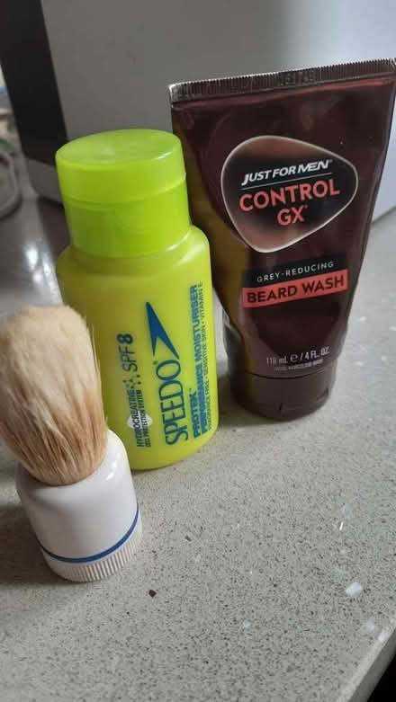 Photo of free Men's shaving kit (Byfleet KT14) #3