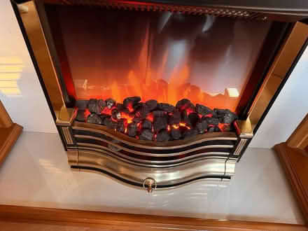 Photo of free Electric fireplace and surround (Anniesland, glasgow, G12) #2