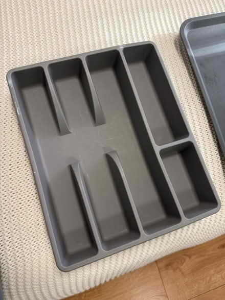 Photo of free IKEA Kitchen Organiser with Tray (75 Moreland Court NW2) #4