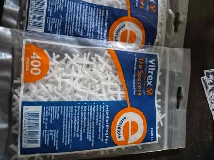 Photo of free 2 bags of tile spacers (Aldershot GU12) #1