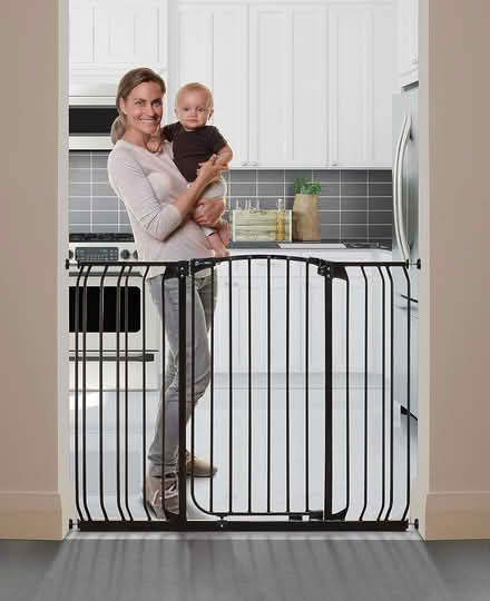 Photo of free Dreambaby Auto-Close Baby Gate (Abingdon) #2