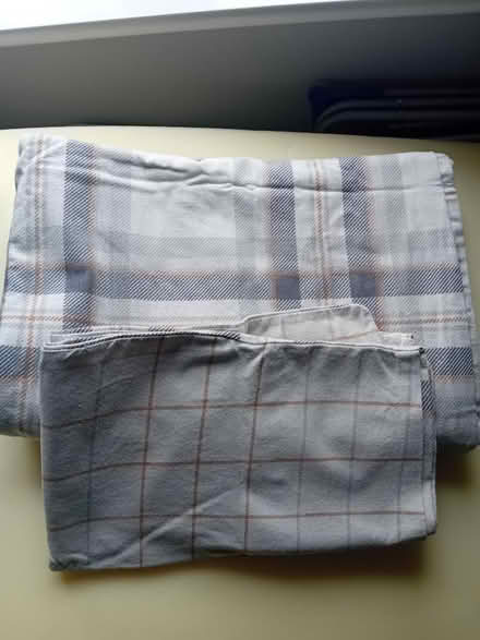 Photo of free Single duvet cover and pillowcase (Ivybridge PL21) #1