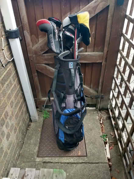 Photo of free Golf clubs and bag x 2 (Owlsmoor GU47) #1