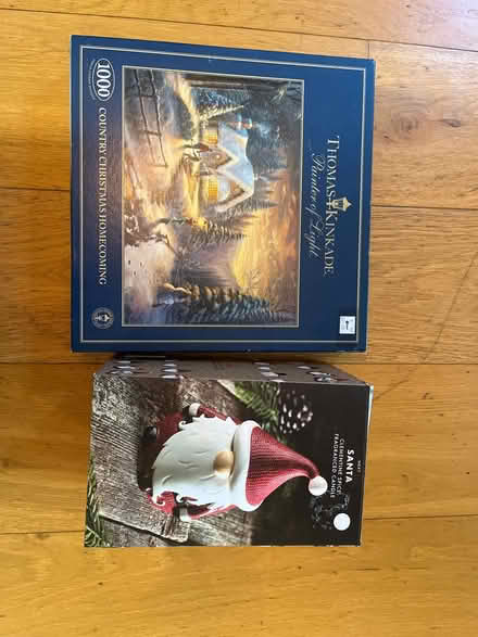 Photo of free Christmas bits (OX14) #1