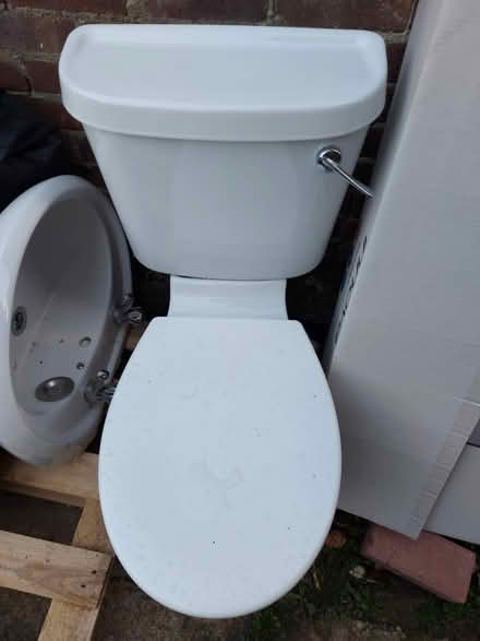 Photo of free Vitra Toilet + Sink (Upper Wolvercote OX2) #1