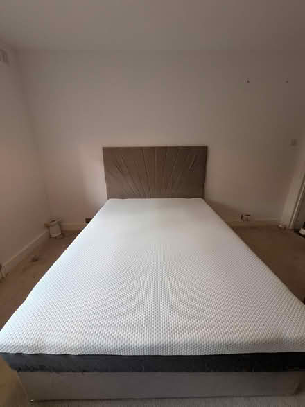 Photo of free King Size Bed & Emma mattress (W5) #3