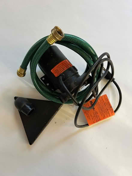 Photo of free Utility Pump (Moutain View near San Antonio) #2