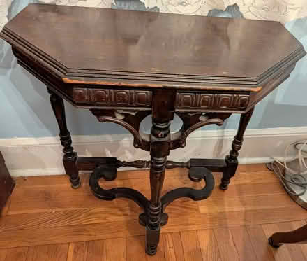 Photo of free vintage side table (Anna st in Teaneck) #1