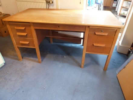Photo of free Excellent sturdy office desk (Nailsworth GL6) #1