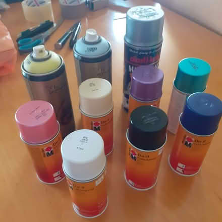 Photo of free Spray Paints (Kidlington OX5) #1