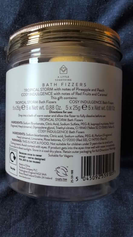 Photo of free A new tub of 10 bath fizzers (The Camp AL4) #2