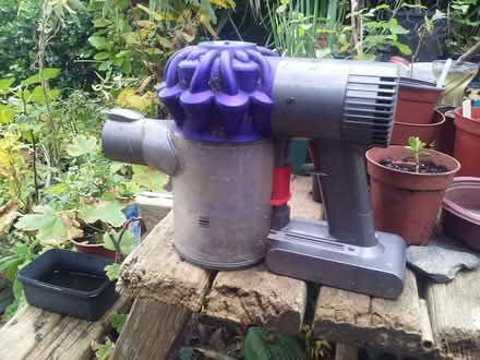 Photo of free Dyson Car+Boat handheld vacuum cleaner (Phillack TR27) #1
