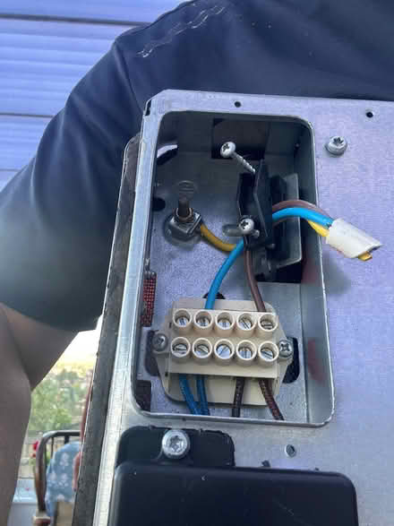Photo of free Intergrated hob top (Hollingbury BN1) #2