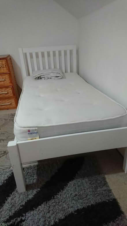 Photo of free Nice white wood single bed (Ramsgate CT11) #1