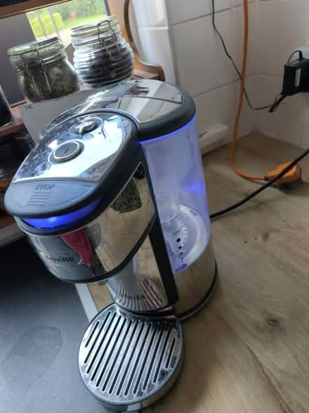 Photo of free Breville brita filter water kettle (MK3) #4