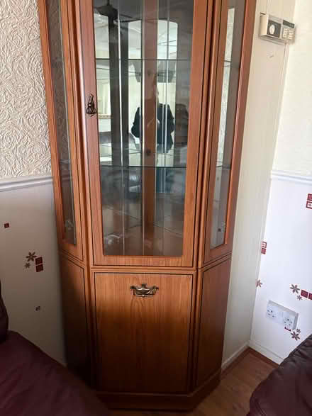 Photo of free Corner Unit (South Wimbledon, SW19 SW19) #1