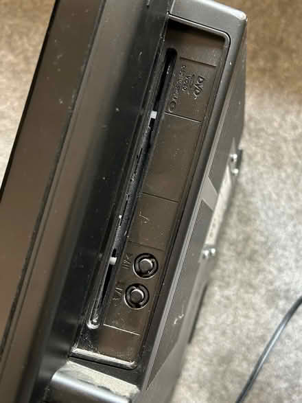 Photo of free Small TV/DVD player - working (Northmoor OX29) #2